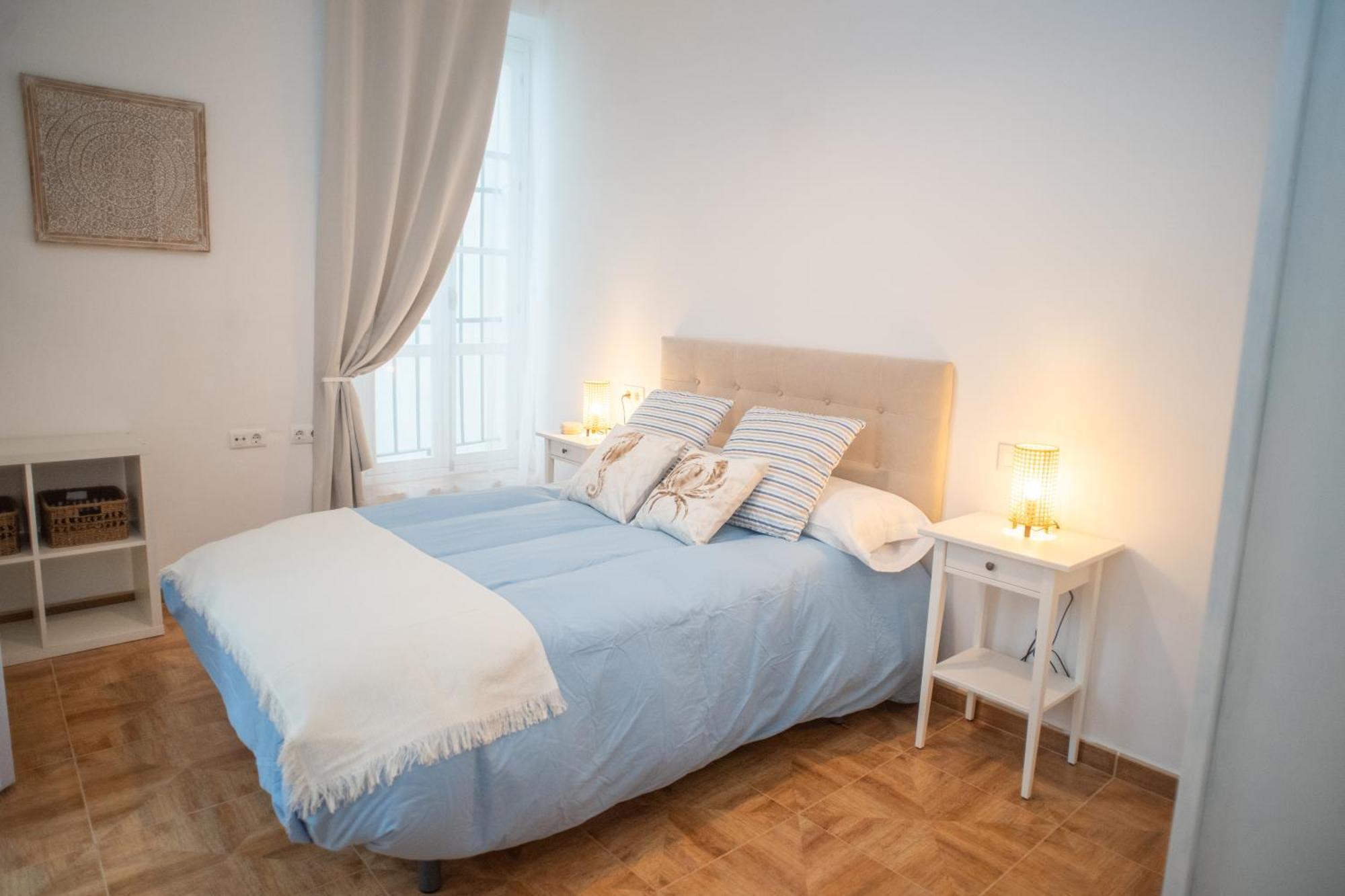 Apartamento Encarnacion Playa Caleta Кадис Экстерьер фото